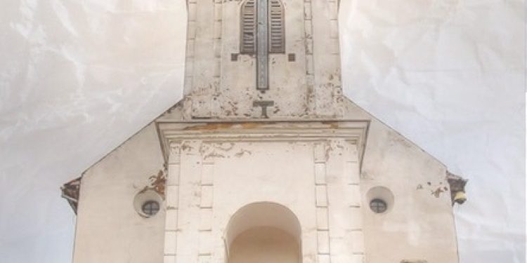 A verseci Szent Kereszt Felmagasztalása hegyi kápolna Dél-Bánát legnépszerűbb zarándokhelye