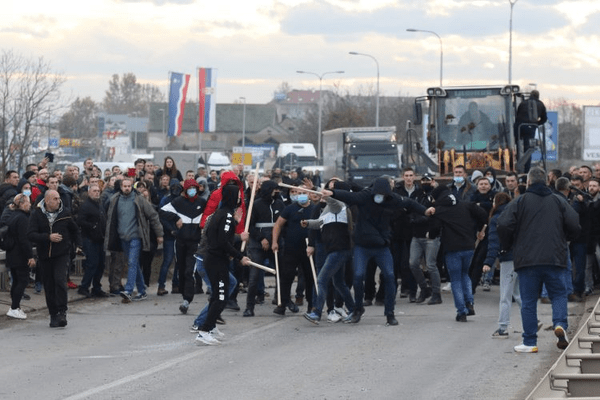 Rio Tinto, Rio Tinto – Tüntetések Szerbia-szerte
