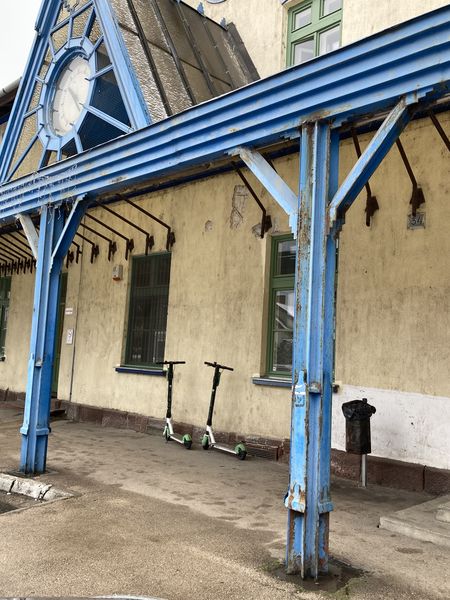 vasútállomás, NO COMMENT – 2022, Veszprém, vasútállomás