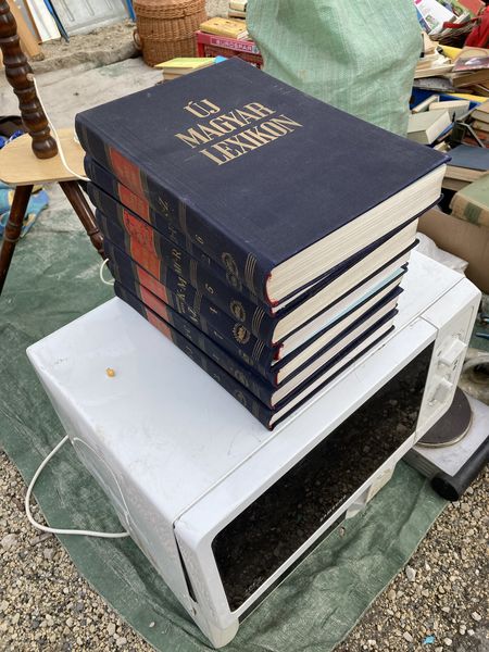 piac, PIAC – Színek, kincsek, hangulatok