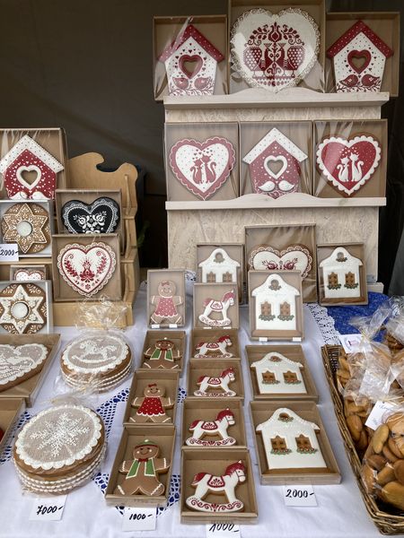 piac, PIAC – Színek, kincsek, hangulatok