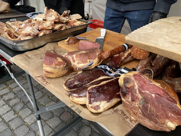 piac, PIAC – Színek, kincsek, hangulatok