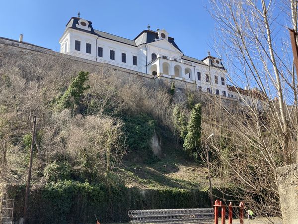 érseki palota, Érseki palota, toronydaru, e-bicaj