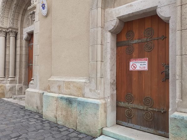 vár, Helyzetjelentés a vár megújításáról