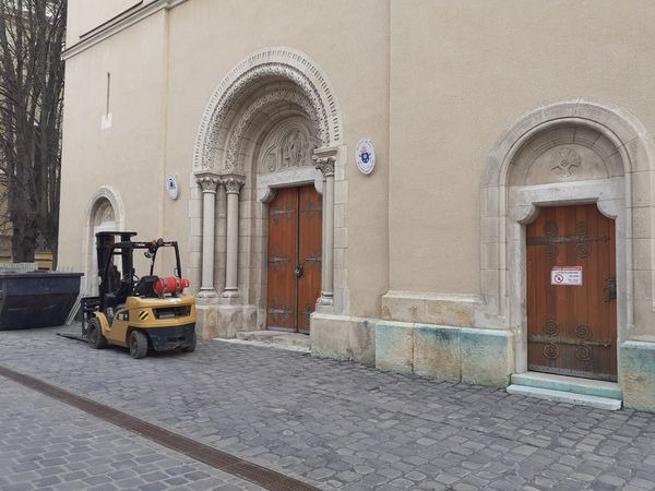 vár, Helyzetjelentés a vár megújításáról