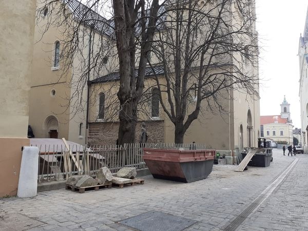 vár, Helyzetjelentés a vár megújításáról