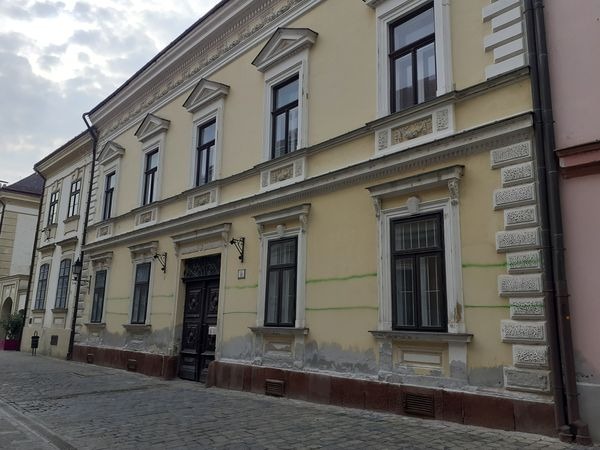 vár, Helyzetjelentés a vár megújításáról