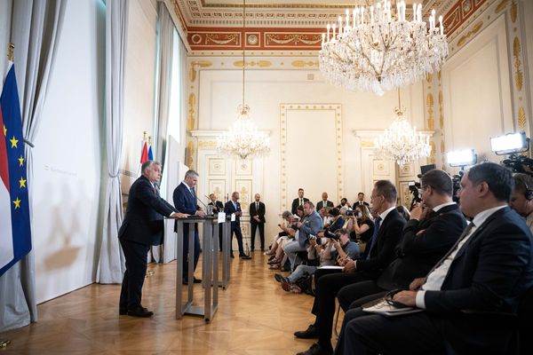 Magyarország miniszterelnöke, KIRUCCANÁS – Magyarország miniszterelnöke Bécsben