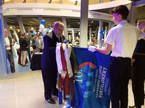 jótékonysági bál, VVHHFE – Sikeres jótékonysági bál