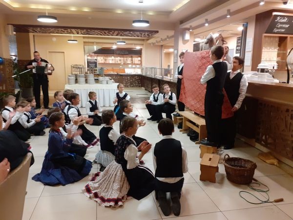 jótékonysági bál, VVHHFE – Sikeres jótékonysági bál