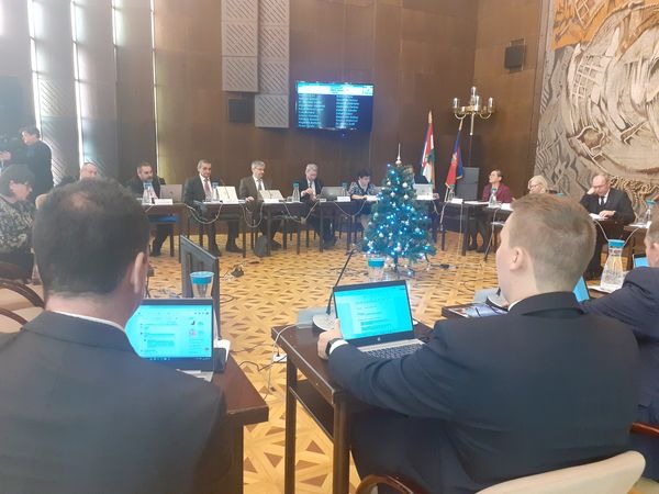 útfelújítások, KÖZGYŰLÉS – Parkolás, útfelújítások, kis posták