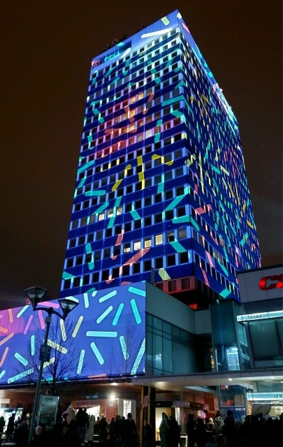 EKF-nyitány Veszprém, EKF-nyitány: Veszprém, a tükrön túl