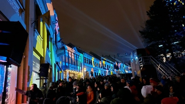 EKF-nyitány Veszprém, EKF-nyitány: Veszprém, a tükrön túl