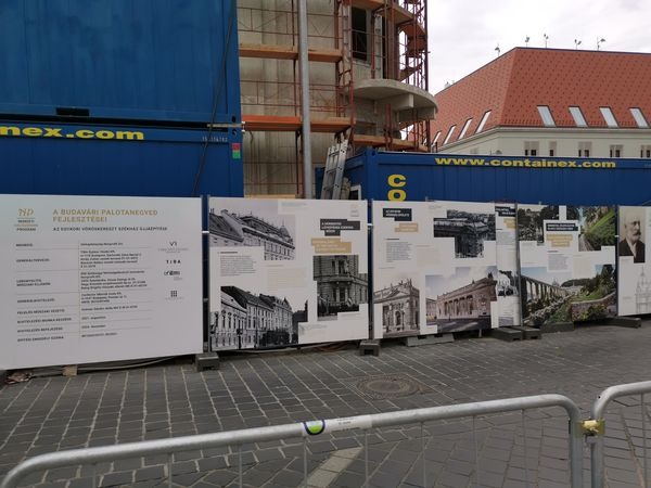 Budavári Palotanegyed, BUDAVÁRI PALOTANEGYED: Újjászületőben az úri Magyarország