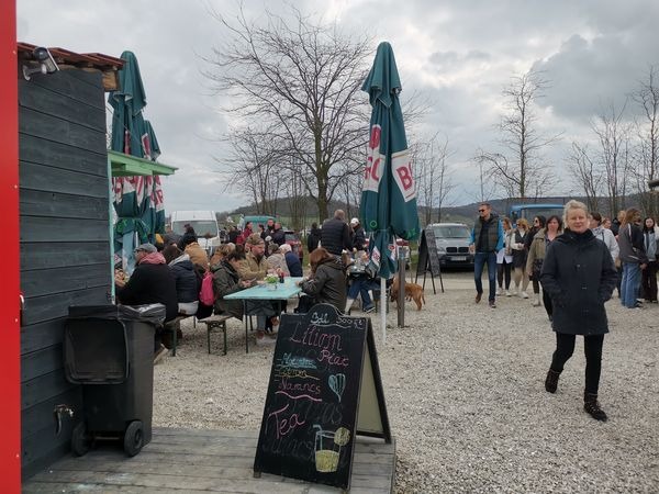 húsvéti piac, LILIOMKERT – Jó hideg húsvéti piac