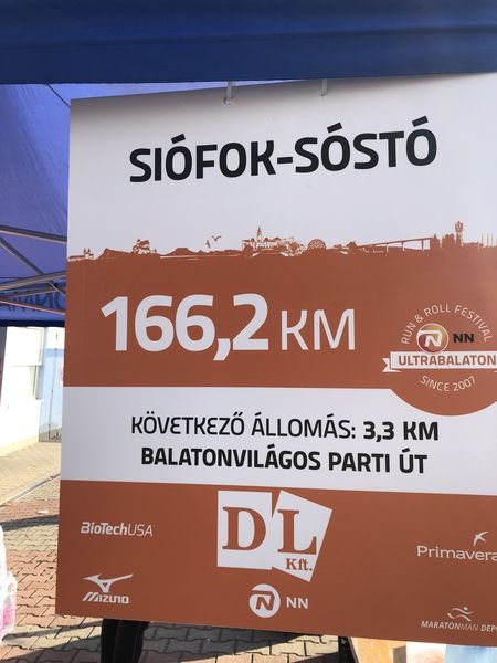 Ultrabalaton, ULTRABALATON – Veszprémi örömfutók: Vigyázz, kész, rajt!