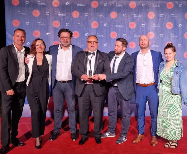 Blokád, A Blokád kapta a legjobb játékfilmnek járó díjat