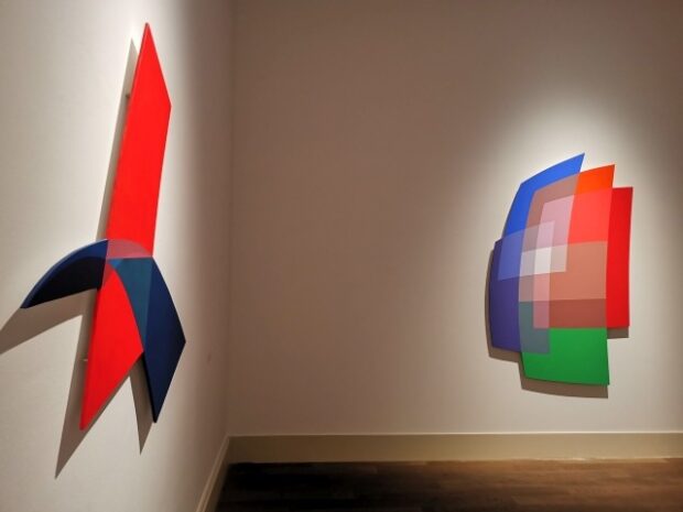 Maurer Dóra, FINISSZÁZS: Maurer Dóra a fekete-fehértől a „színek kútjáig”